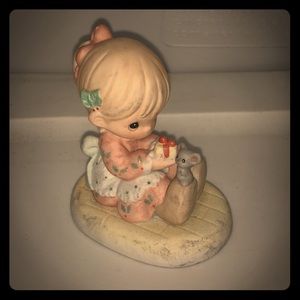 Precious Moments Sharing The Season With You